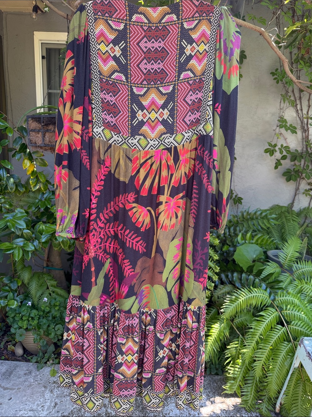 FARM Rio Black Maxi Dress with Pink & Green Tropical Print boho Vibes - Picture 4 of 11